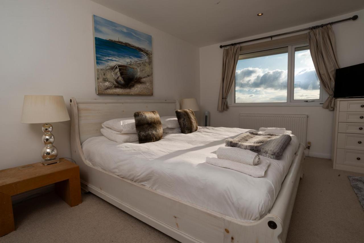 Stunning Beach Front House - Sleeps 6 พุชเฮลี ภายนอก รูปภาพ