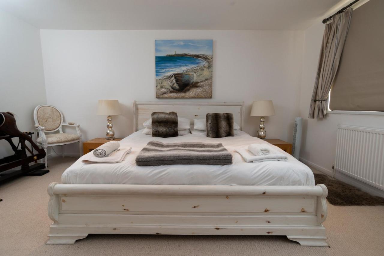 Stunning Beach Front House - Sleeps 6 พุชเฮลี ภายนอก รูปภาพ